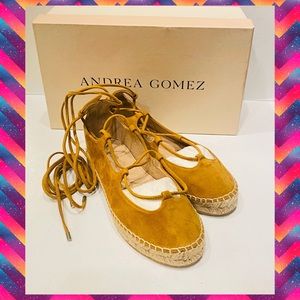 New Andrea Gomez Suede Espadrille Moccasin Sz 6